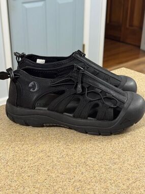 Billy Footwear Women’s River Sandals Shoes 7 Wide Black Zip Front NEW Comfort